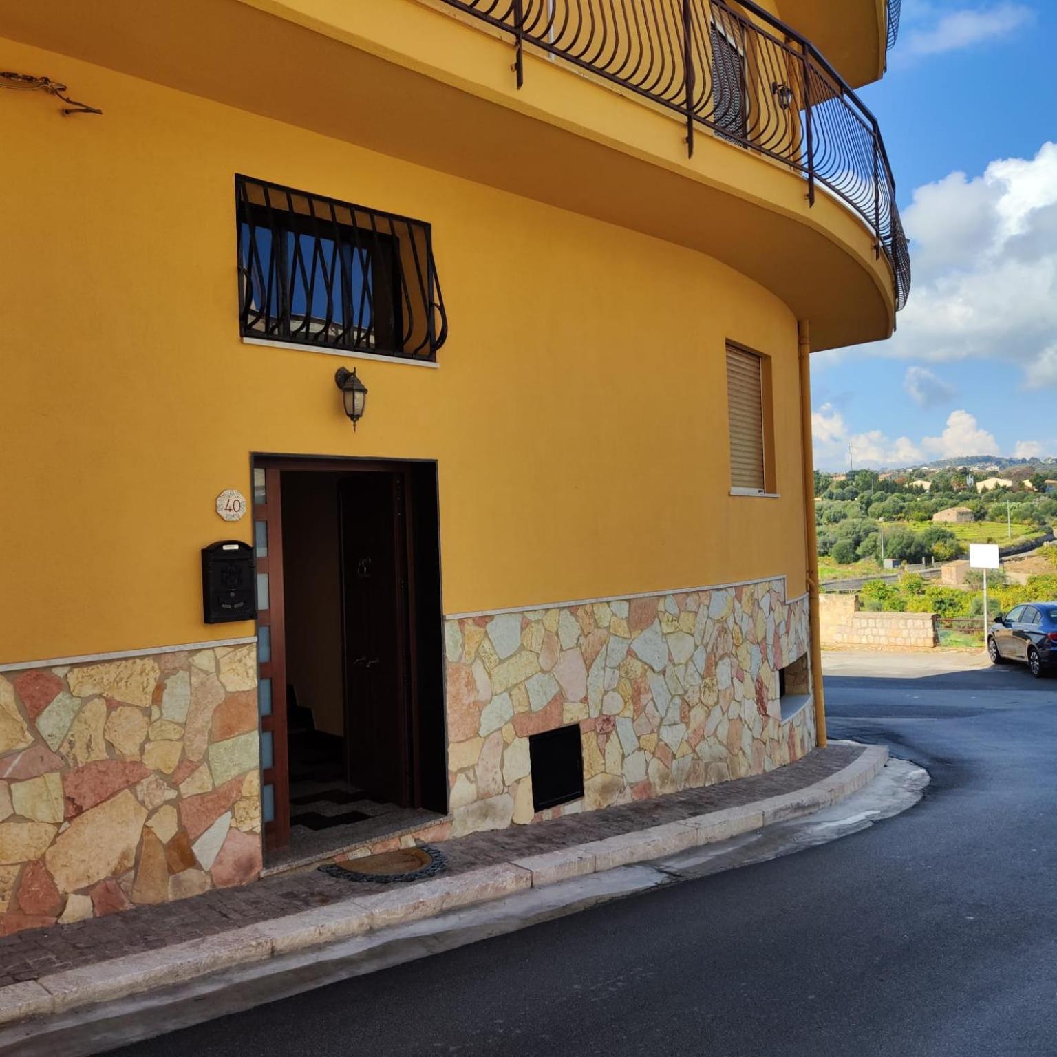 Panoramico Wifi Tv Centro Storico Apartment Casteldaccia Exterior photo